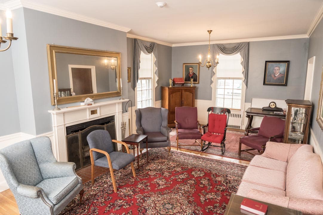 Parlor Canton Ave 1
